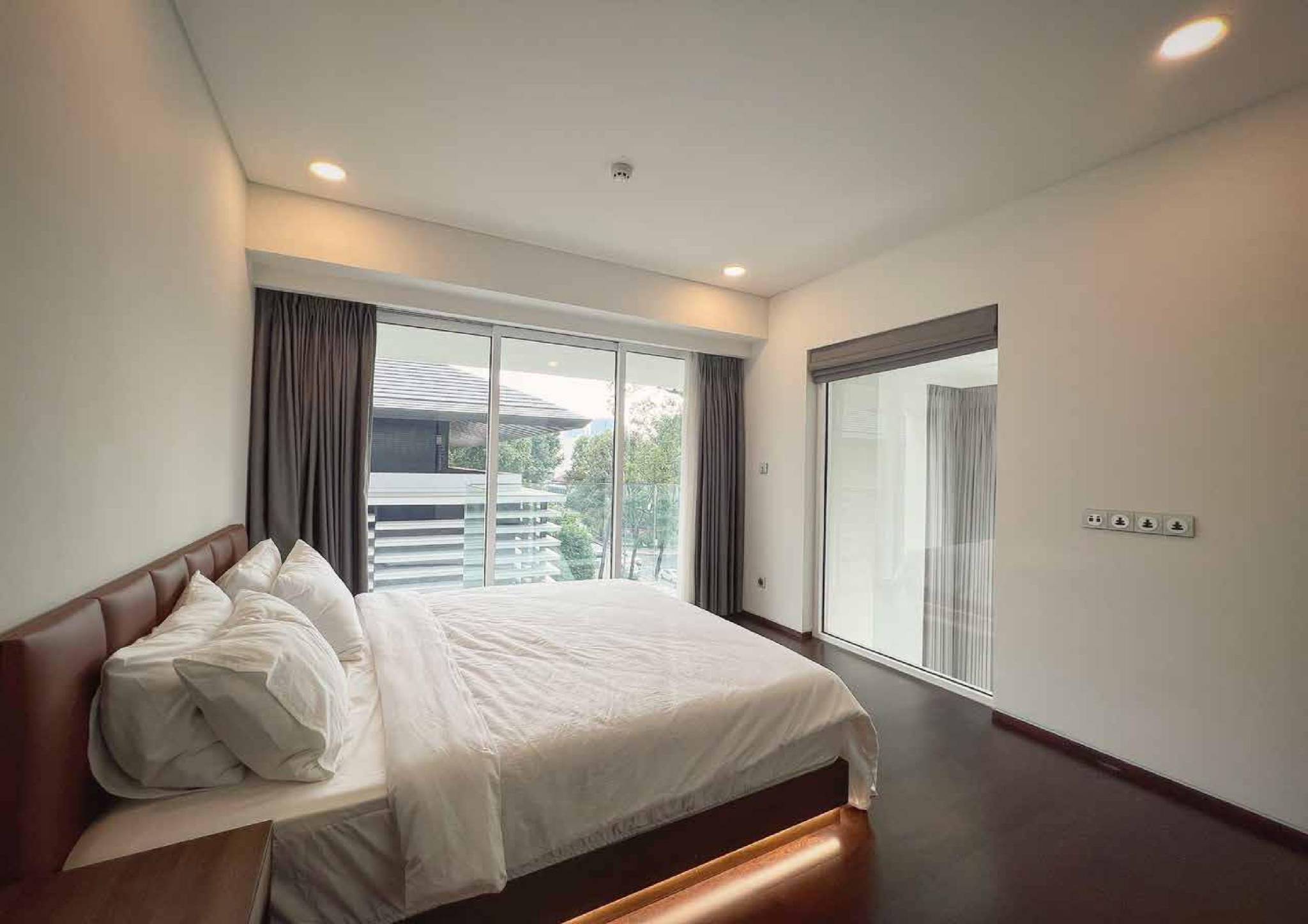 Bedrooms Serenity Sky Villas 401